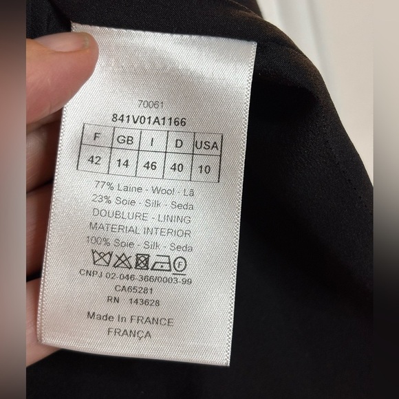 EUC Dior Women's 30 Montaigne Bar Black Blazer size US 10 - Picture 5 of 9